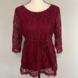 Motherhood Maternity Wine Lace Quarter Sleeve Valentines Day Blouse NWT Small